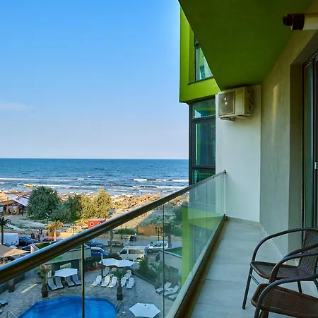 Apartment Soleil N Pools Beach Navodari