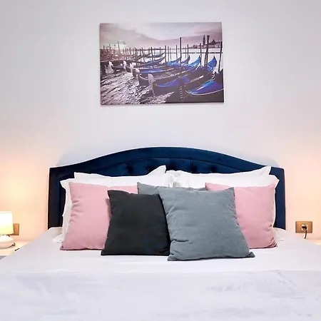 Soleil N Pools Beach Apartment